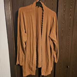 Scalloped Edge Cardigan